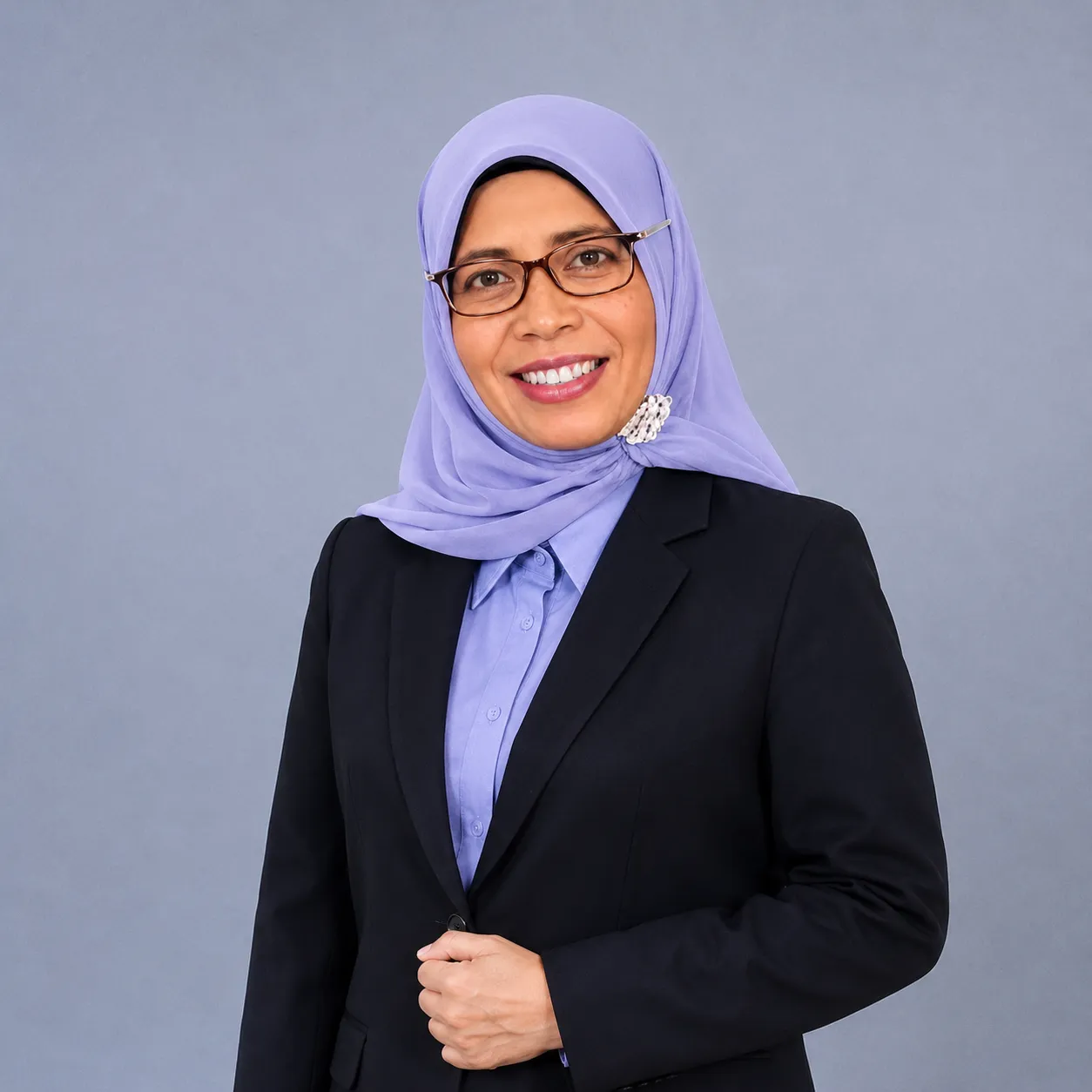 Dr. Hj. Andi Ifayani Haanurat